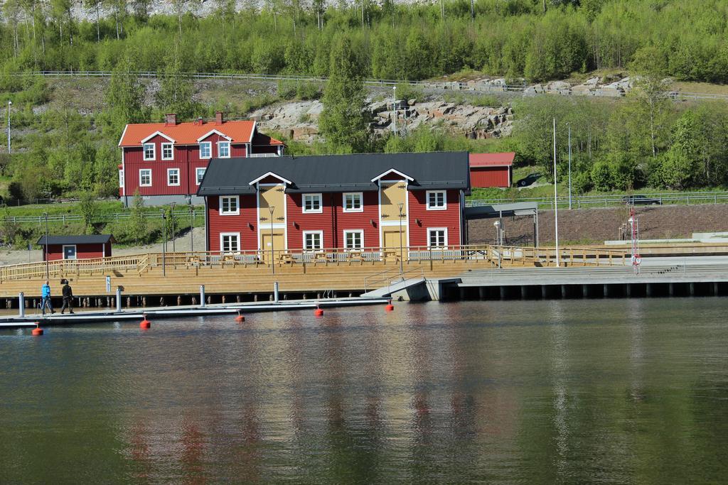 Oernskoeldsviks Gaesthamn Hostel Kültér fotó